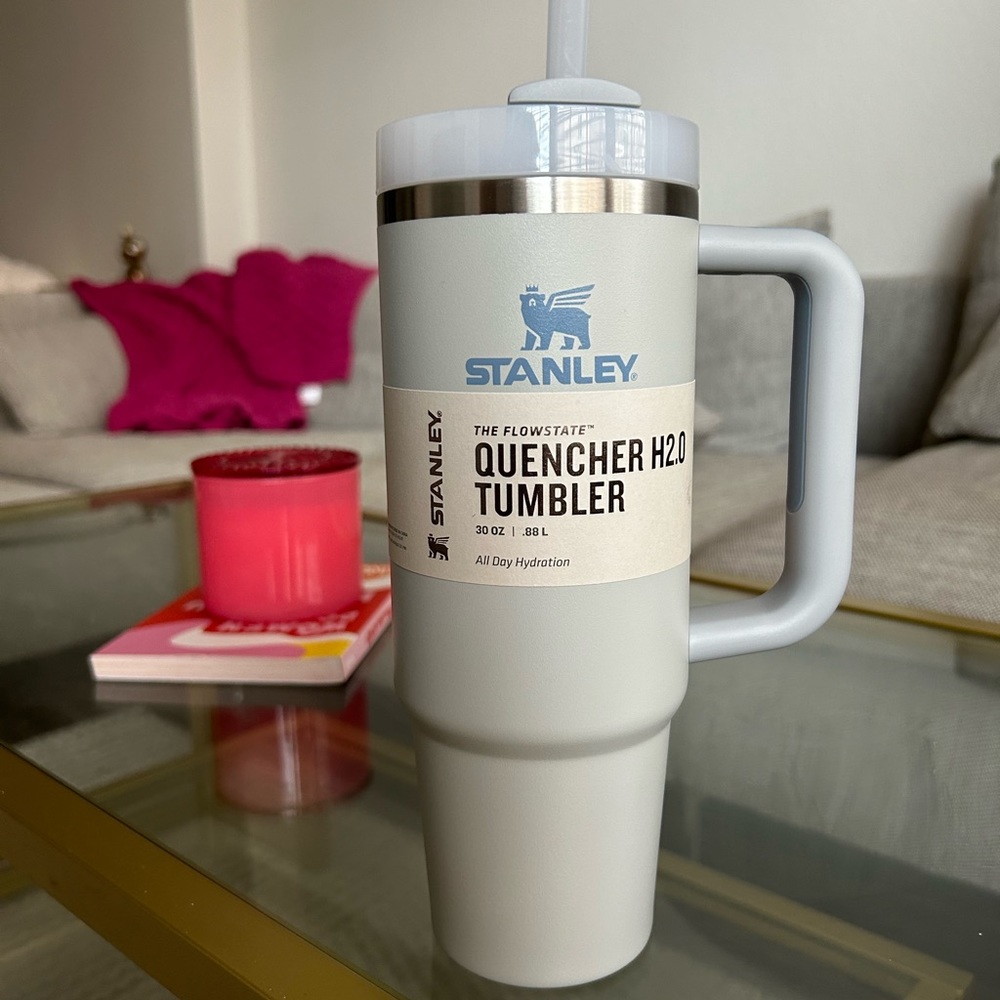 Stanley 30 oz. Flowstate Tumbler